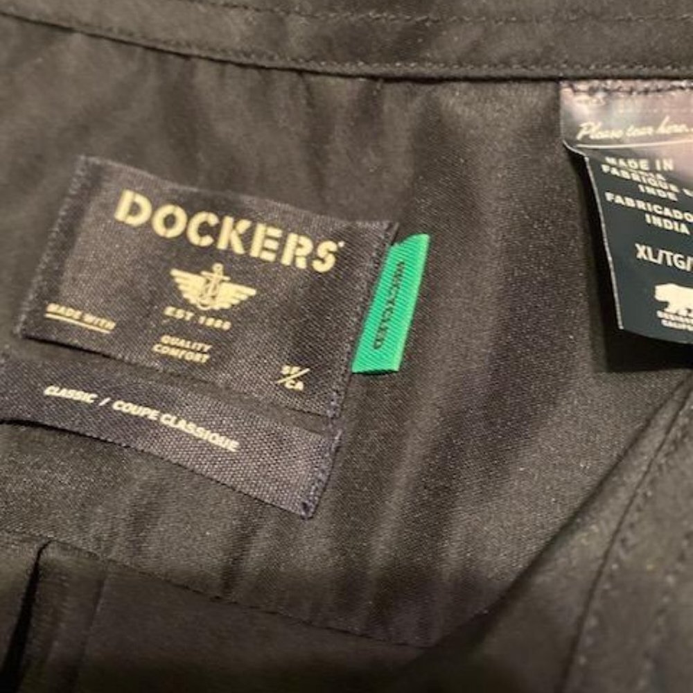 Dockers Men's Classic Fit Short Sleeve Signature Comfort Flex Shirt, XL - Picture 4 of 6